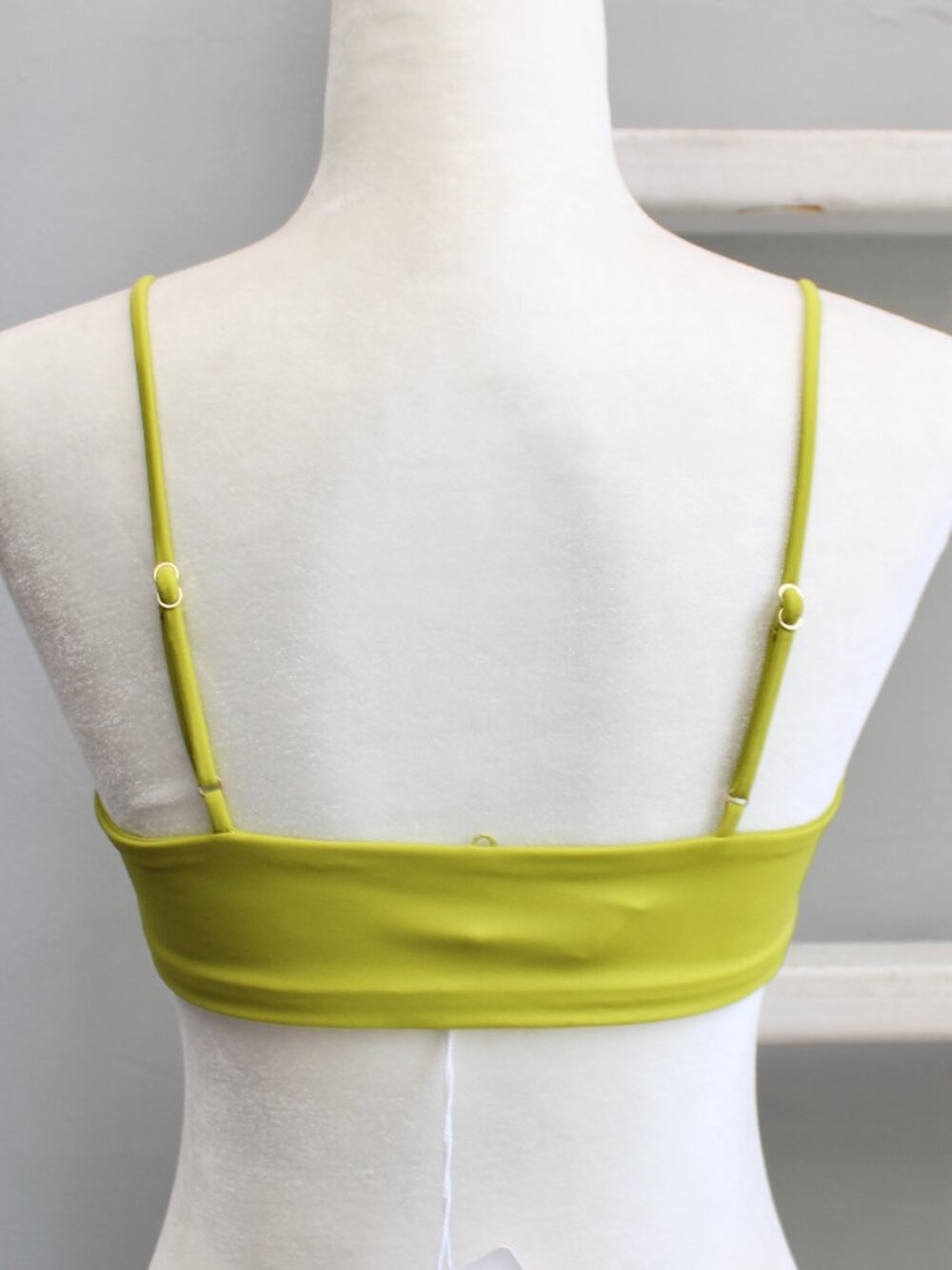 Dos Gardenias Leon The Balconette Swim Bikini Top Moss Lime Green sz 6/8 US NWT - Picture 2 of 8